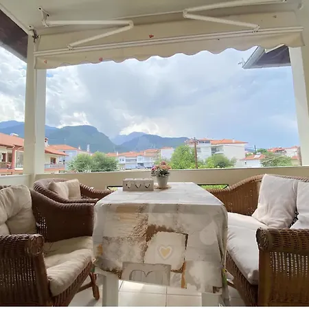 στη γοητεία του ολύμπου Литохоро